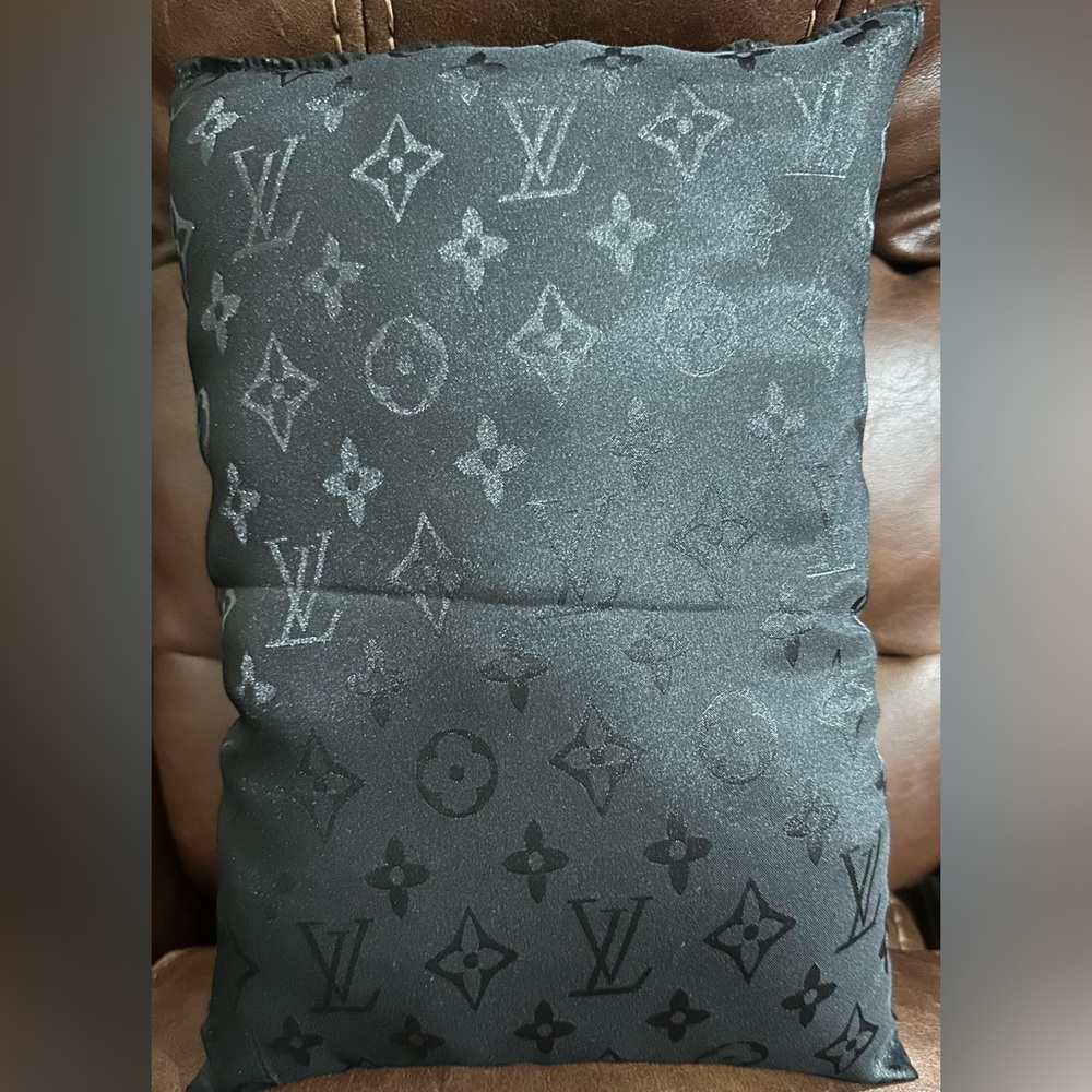 Boujie Bag Pillows -Medium (Choose Your Print)Please read description. - Picture 6 of 17